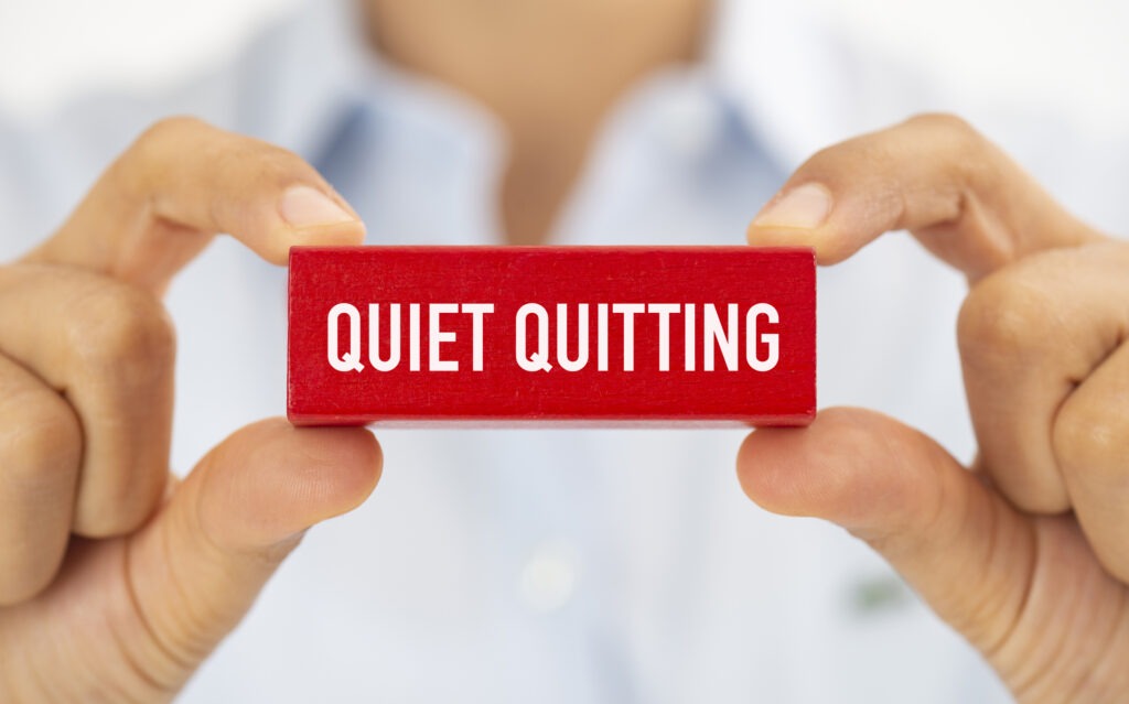 Quiet Quitting: Potenzial und Risiken des Arbeitstrends